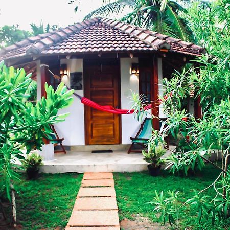 Star Light Cabanas&Restaurant Villa Tangalle Exterior foto