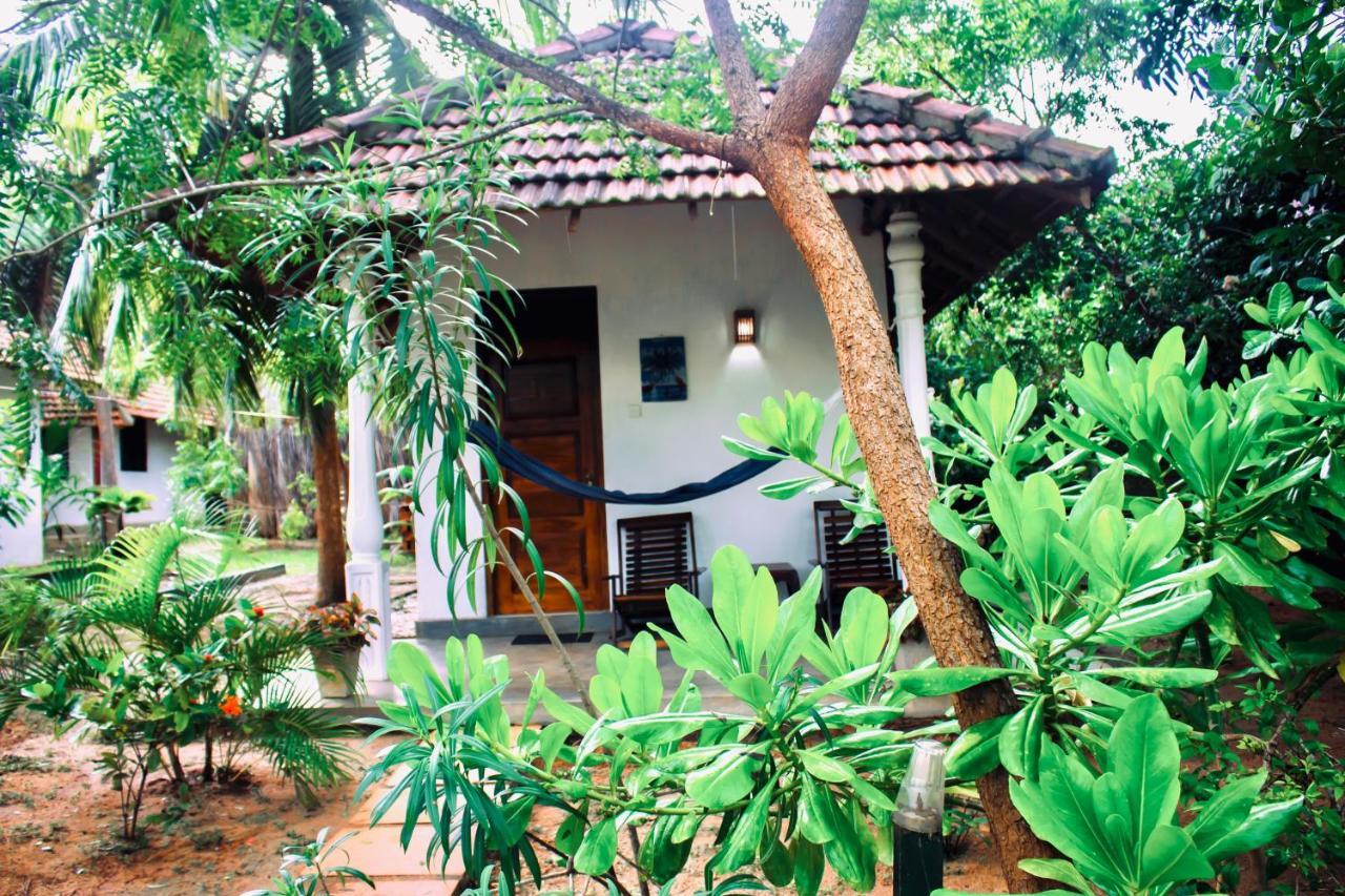 Star Light Cabanas&Restaurant Villa Tangalle Exterior foto